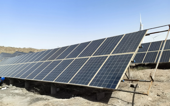 24061218.jpg